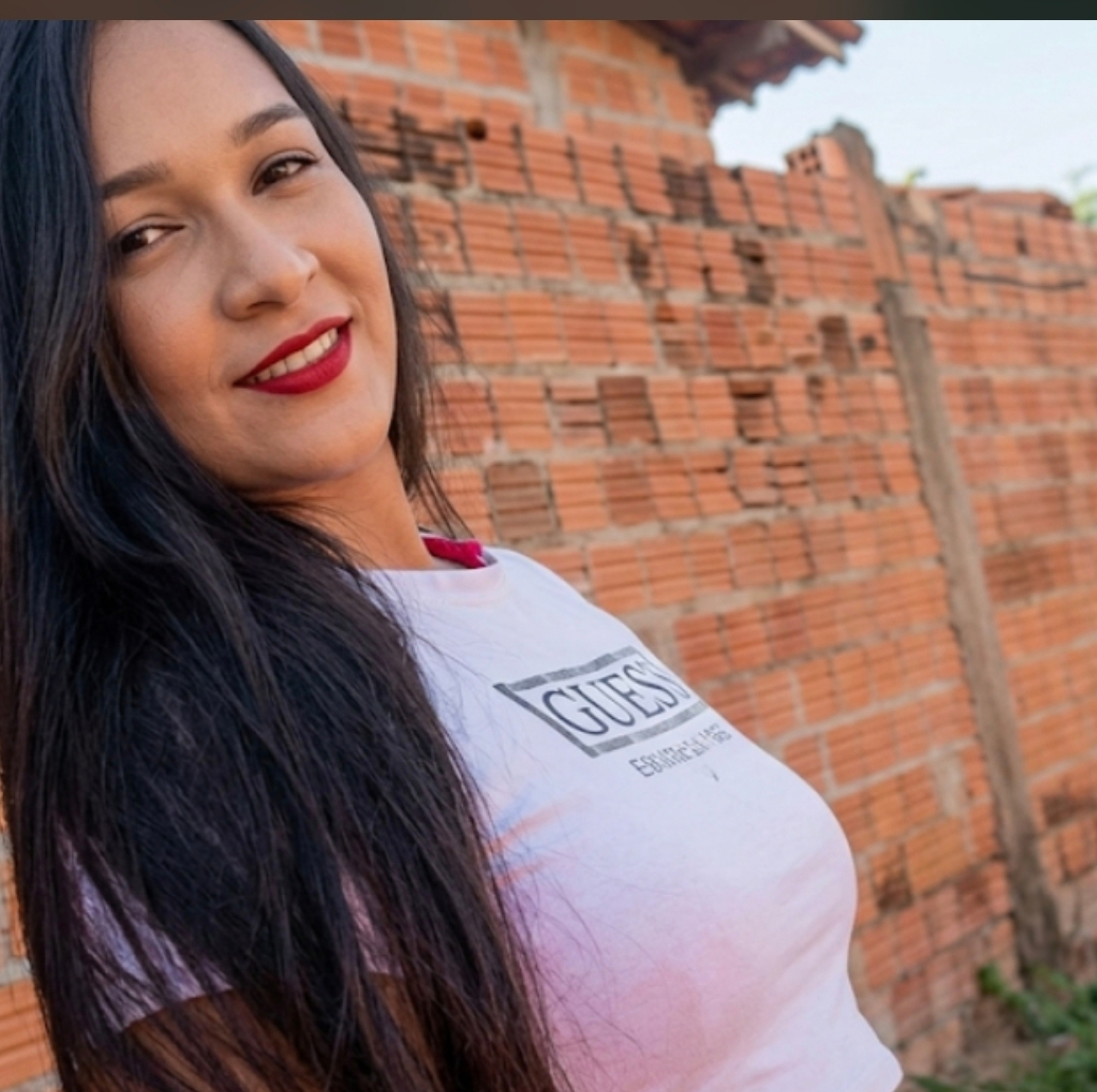 EXECUÇÃO EM CASA: Mulher de 27 anos é morta a tiros dentro de residência