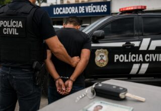 Homem é preso por usar identidades falsas para alugar carros em RO e vender na...
