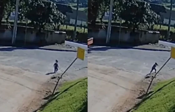 VEJA: Bebê de 1 ano e meio foge de creche e caminha sozinho até trabalho da mãe em SC