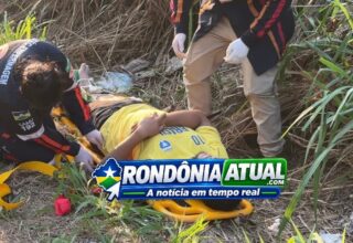 Engavetamento com quatro veículos deixa duas pessoas feridas durante carreata política em Ji-Paraná