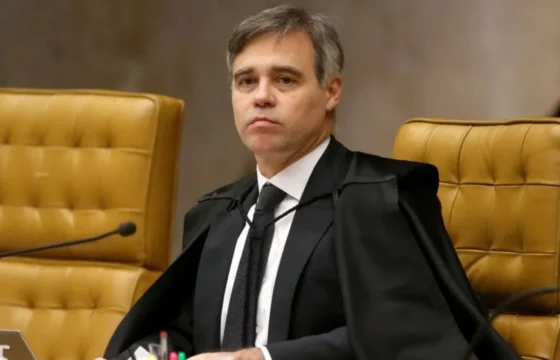 Eleição não depende só do TSE, diz Mendonça ao citar influência de igrejas