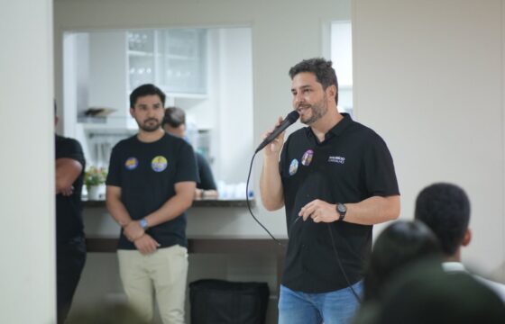 “Mandato que escuta”: Maurício Carvalho reúne famílias em Porto Velho e defende política feita olho no olho