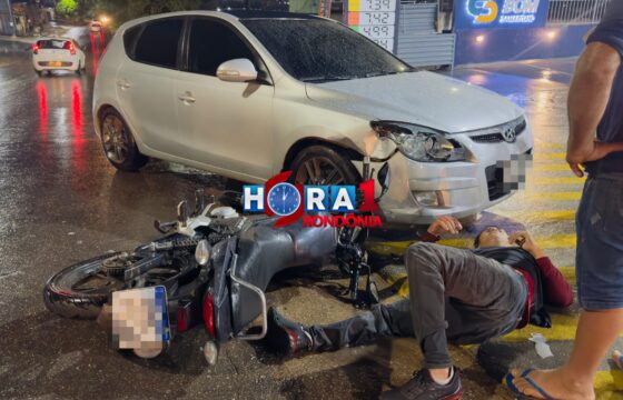URGENTE: Motociclista sofre fratura na perna após derrapar em pista molhada e bater de frente com carro em Porto Velho