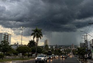 Domingo de eleição terá calor, chuva e possibilidade de trovoadas em Rondônia