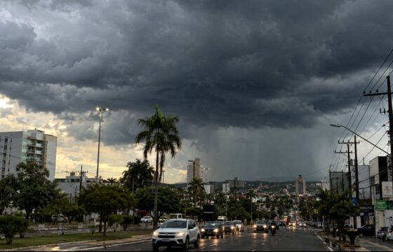Domingo de eleição terá calor, chuva e possibilidade de trovoadas em Rondônia